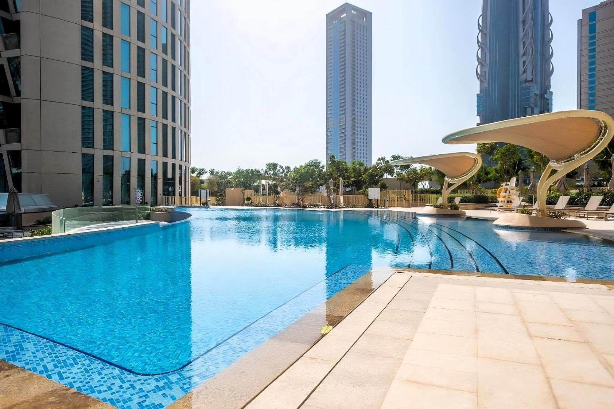 Burj Vista, Downtown Dubai - Burj Khalifa View - Mint Stay Exterior photo